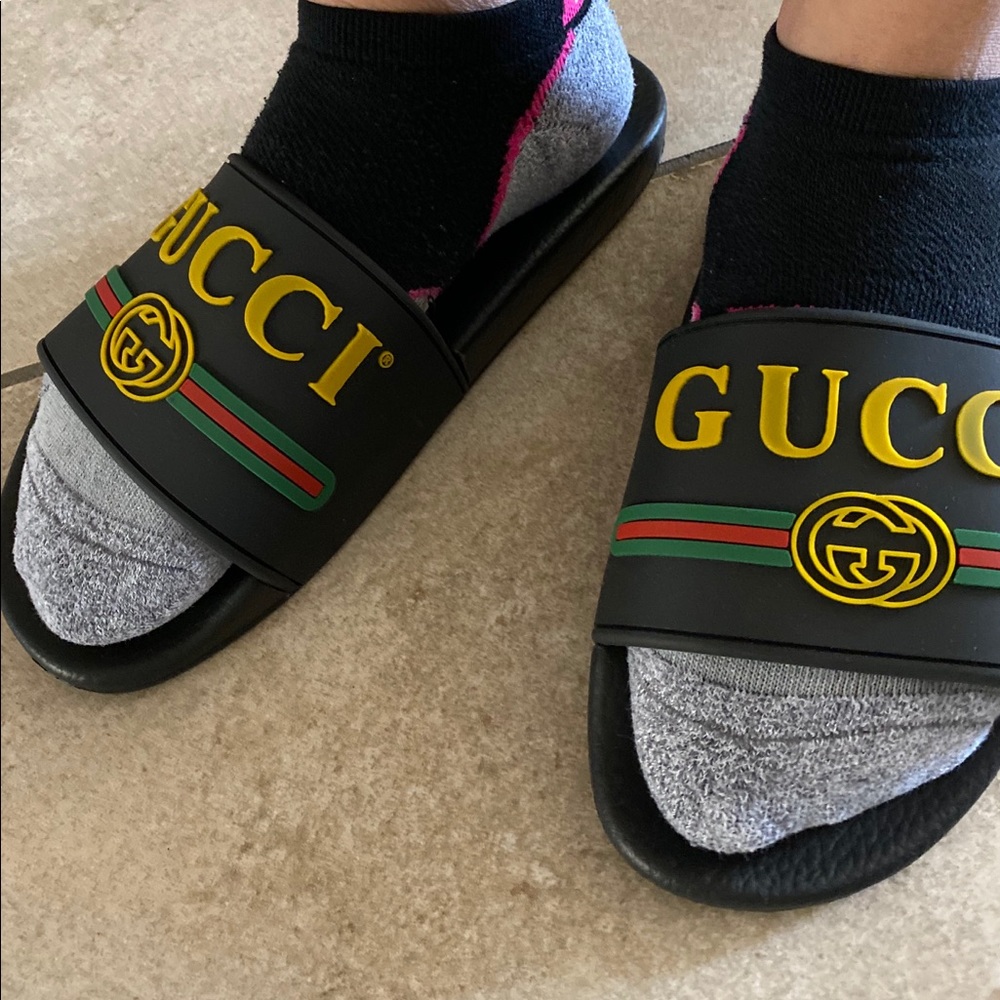 Fashion only slides